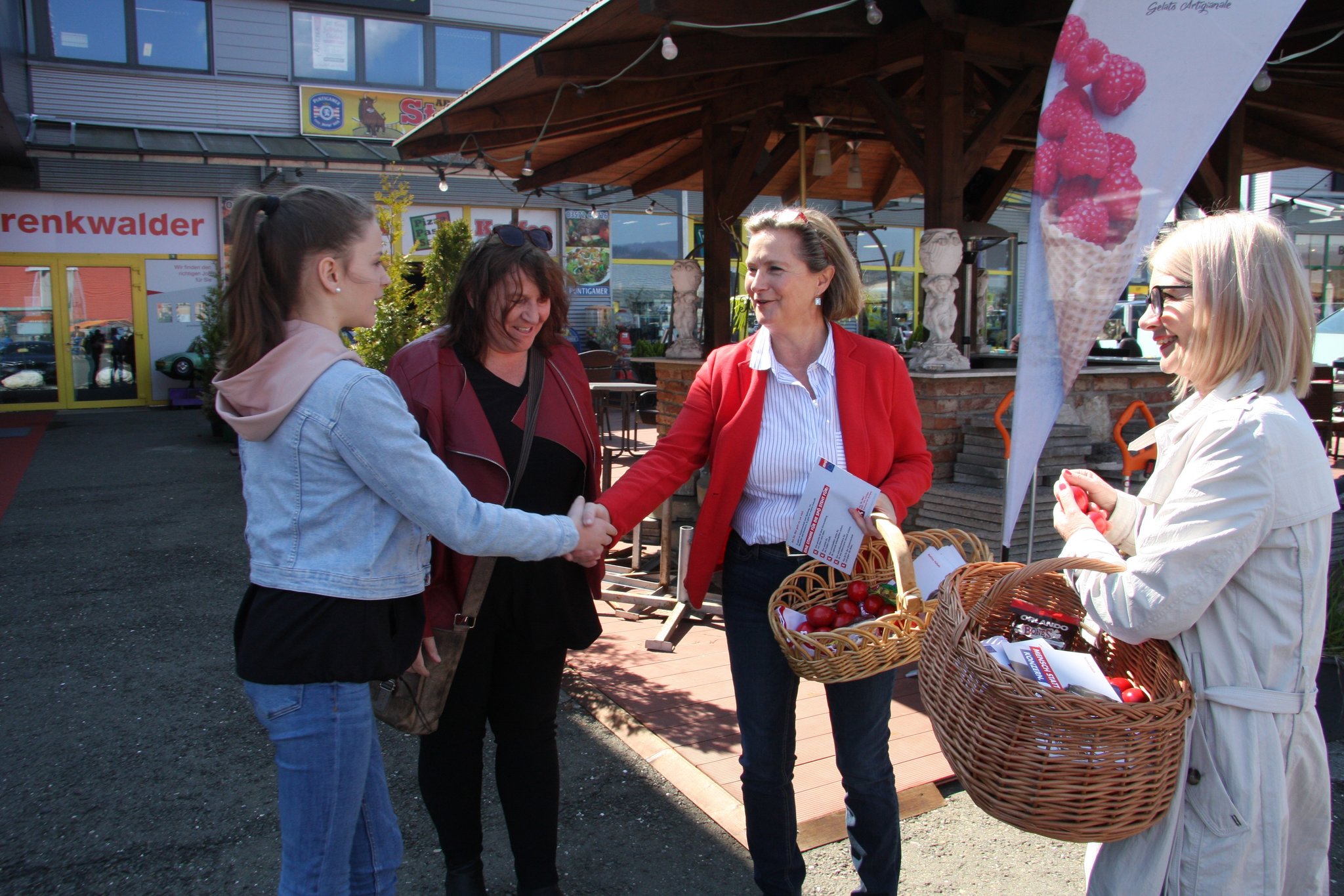 Kleinanzeigen sie sucht ihn in fohnsdorf. Treffen mit frauen in unterweitersdorf. Gmunden kostenlose singlebrsen. Bad waltersdorf kurse fr singles. Oberau Altheim reiche single mnner, Ostermiething reiche frau sucht