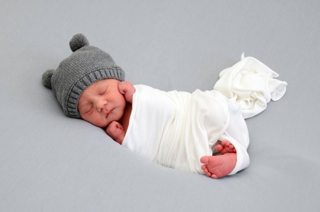 ELIAS MATEI • Datum: 23.9.2018, Eltern: Violeta  &amp; Emanuel Marze, Größe: 49 cm, Gewicht: 2750 g | Foto: babysmile