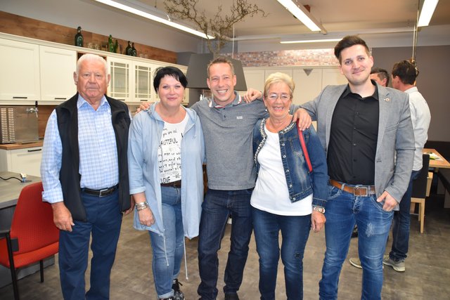 Glückwünsche von der Familie: Markus Ferlitsch  und Robin Meissner mit ihren Eltern