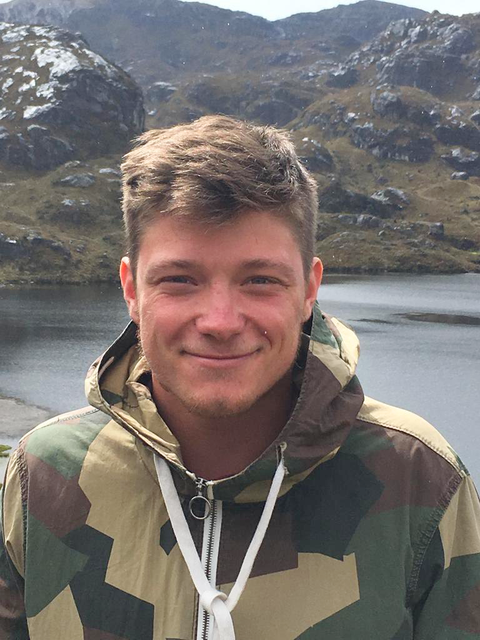 Jakob Pfeifer aus Mauterndorf: "Ecuador ist mehr als nur Strand und Bananen." | Foto: Pfeifer