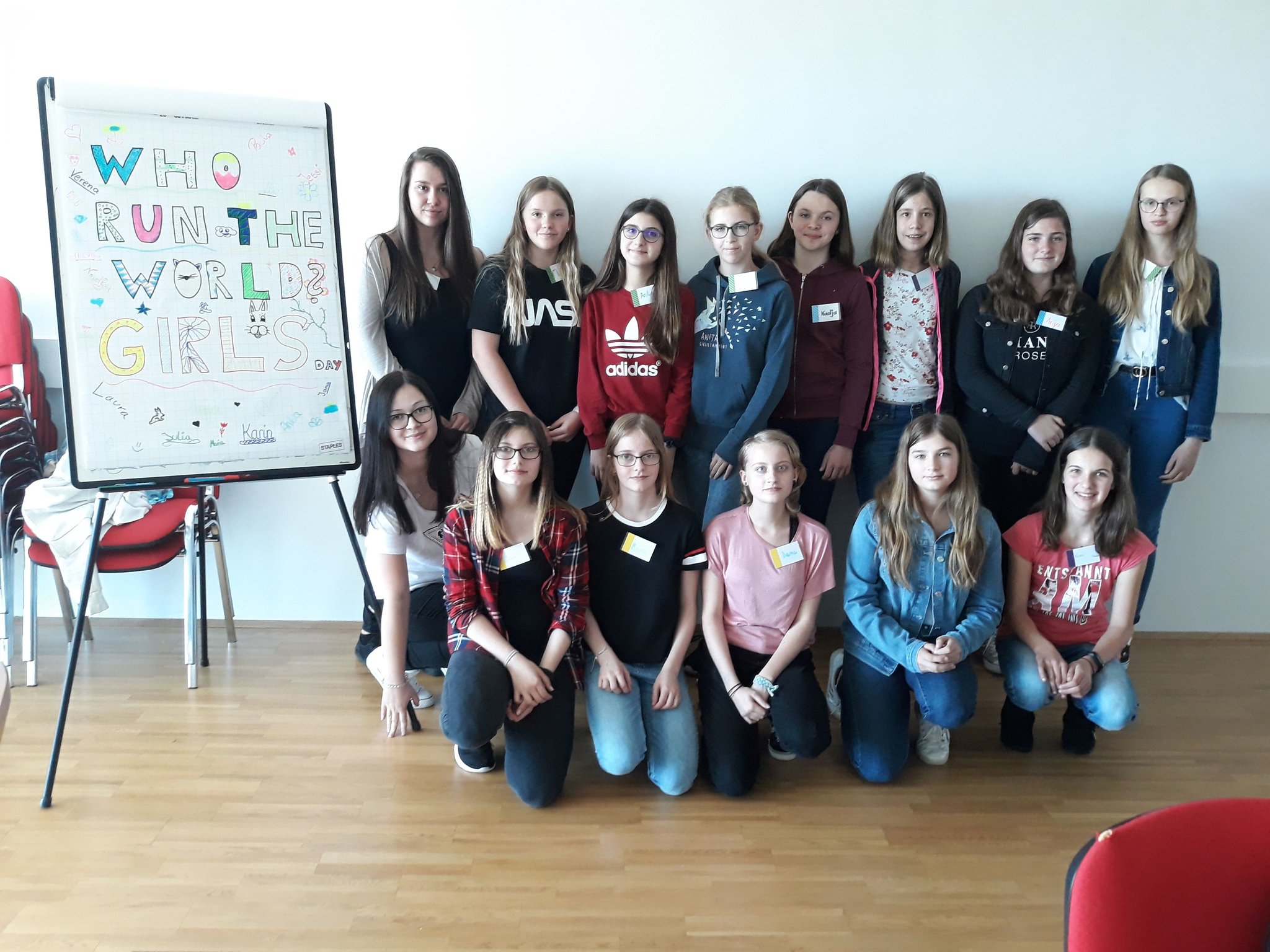 Die Frauen- und Mdchenberatung (FMB) Hartberg-Frstenfeld hilft. Seit Sommer 2006 gibt es die Als sie sich kennenlernen, ist es Liebe auf den 21.11.13. Alfred Mayer aus Hartberg-Frstenfeld - volunteeralert.com