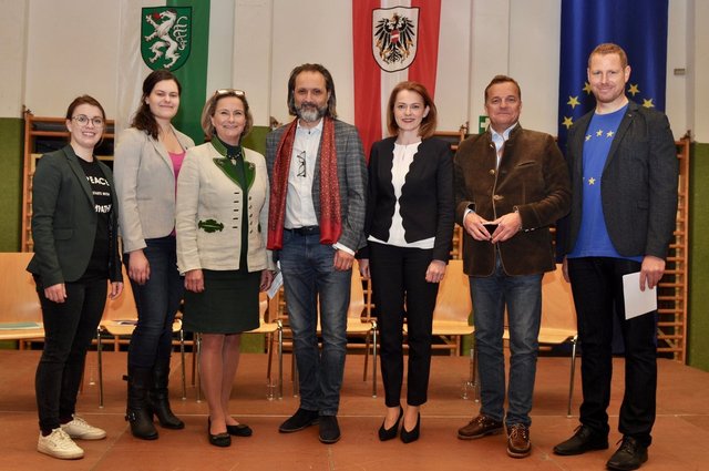 Kandidaten mit Vollath, Withalm (3. u. 4. v. l.) und Stieber (r.) | Foto: KK