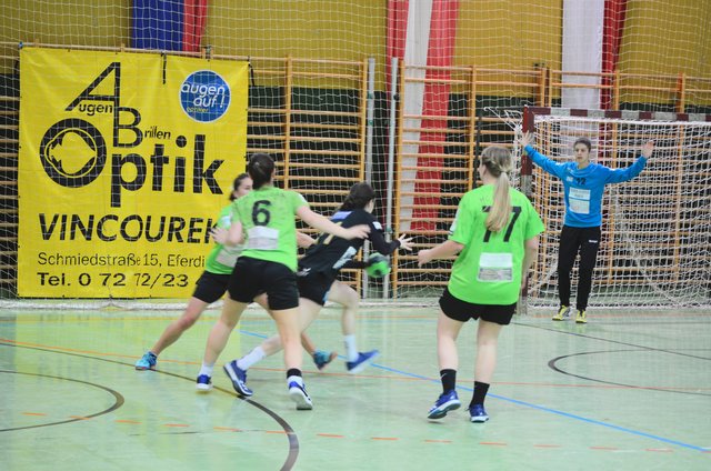 Johanna Brandl standhaft im Tor | Foto: Handballclub Eferding