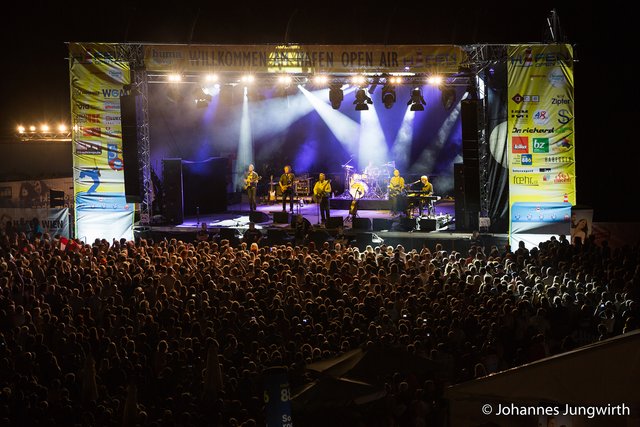 Das Hafen Open Air begeisterte 2018 mit Reinhard Fendrich als Hauptact etwa 40.000 Besucher.