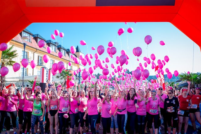 700 Teilnehmerinnen liefen beim 2. I like it - Frauenlauf in Velden für den guten Zweck.