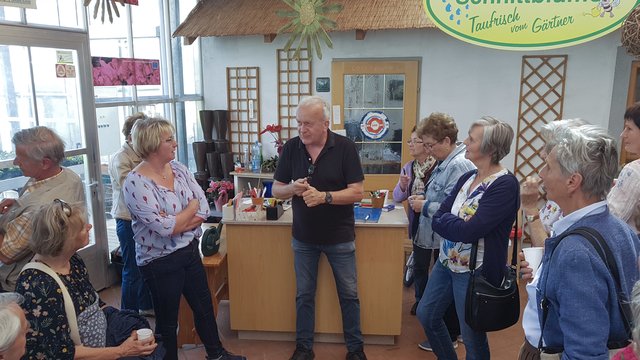 Die Lunzer zu Besuch in der Gärtnerei von Franz Gabesam. | Foto: BhW Lunz am See
