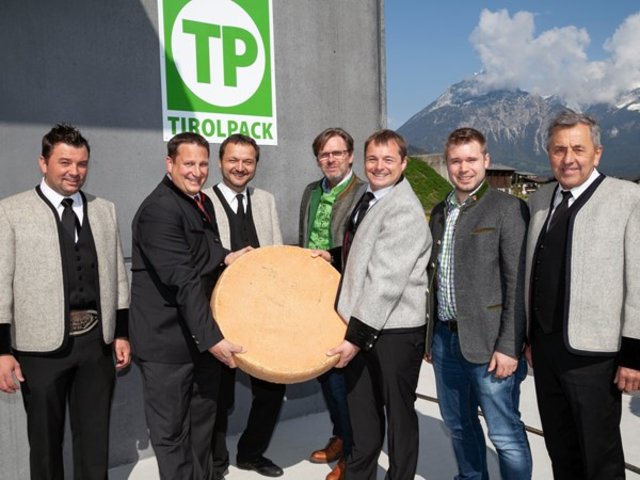 Geballte Käsekraft - insgesamt 10 Tiroler Kleinsennereien haben sich zur TirolPack GmbH zusammengeschlossen