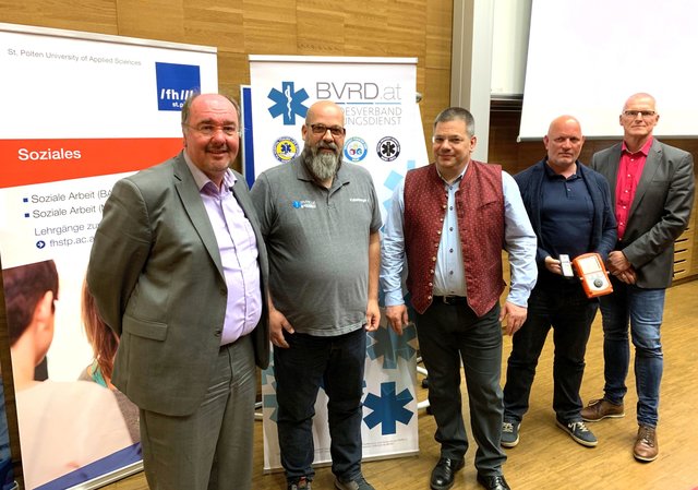 Christoph Redelsteiner (FH St. Pölten), Clemens Kaltenberger (BVRD.at), Stefan Pahler (Druckkammer Traunstein), Klaus Wimmer (Linz AG) und Frank Flake (Rettungsdienst Malteser Oldenburg). | Foto: BVRD