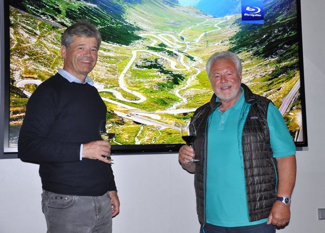 Einen unvergesslichen Filmabend durfte auch GR Bernhard Huber erleben, durch den Abend führte Hans Schachner. | Foto: KK