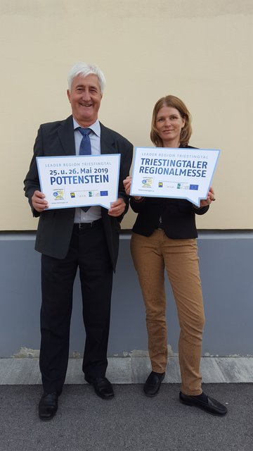 Leaderregion-Obmann bürgermeister Leopold Nebel (Hernstein), Leader-Geschäftsführerin Anette Schawerda.