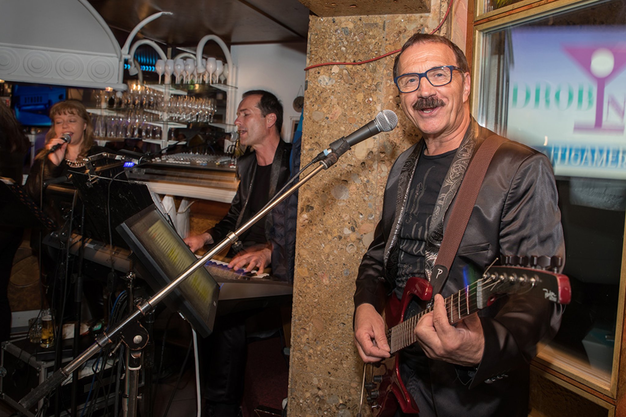 Drobollach: Große Eröffnung der Drob IN Bar am Faaker See - Villach
