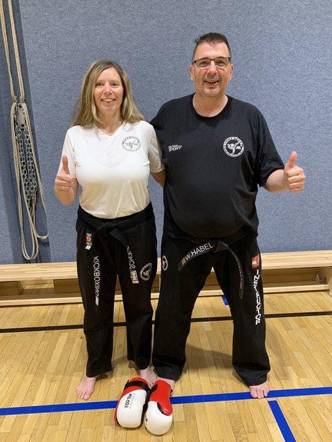 Manuela Scholz und Obmann Wolfgang Habel. | Foto: Askö Kickboxclub Steyr