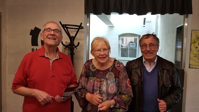 Franz Schramböck, Elfi Scheucher und Ewald Hafner im FRO-Studio zum 20-Jahr-Jubiläum des Radio für Senioren.