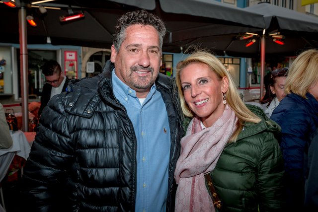 „Mister T-Mobile“ Peter Samselnig und Strandbar-Chefin Katrin Waldner