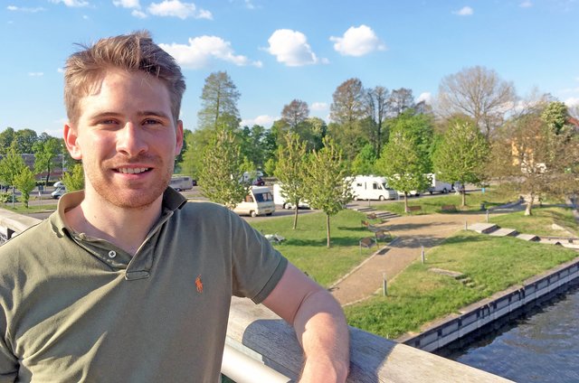 Camping.info-Geschäftsführer Maximilian Möhrle freut sich über den aktuellen Campingboom.
Mit seiner Reise- und Buchungsplattform Camping.info möchte er die Digitalisierung der
Campingbranche in ganz Europa vorantreiben.