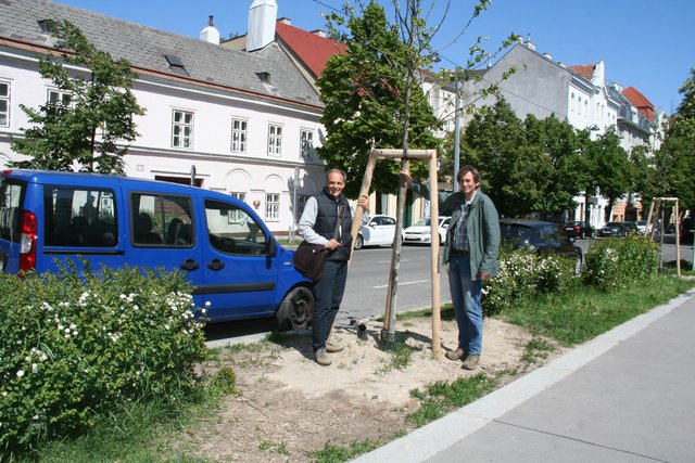 Die Baumschützer Mayr-Harting und Wechselberger (r.).