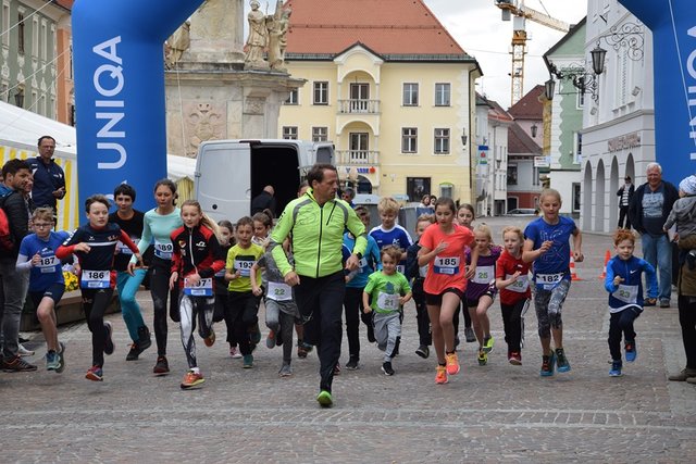 Kinder- und Jugendläufe 2019 beim UNIQA Sonnenlauf: Bewegungs