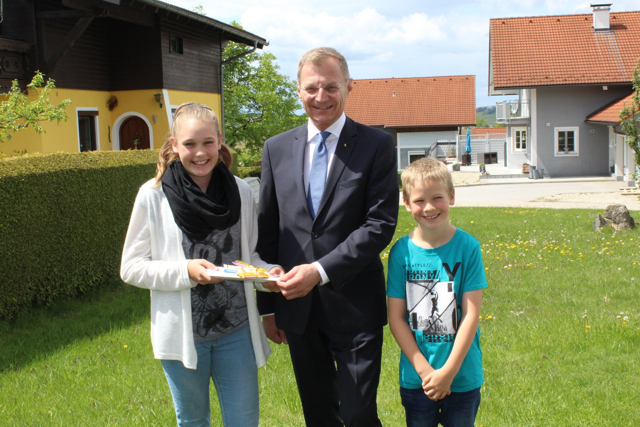 Reich trifft armes mädchen aus