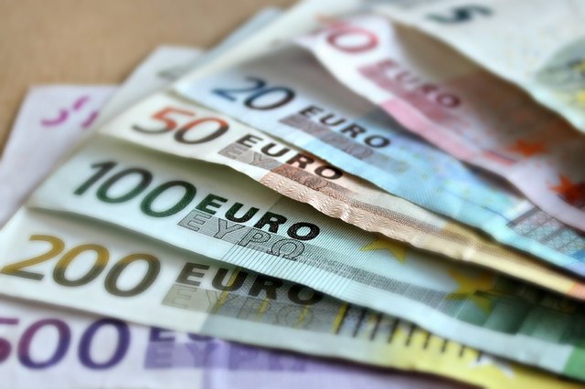 Gegen die Pläne der Landesregierung, die Kurtaxe anzuheben, will die FPÖ vorgehen.  | Foto: Pixabay/martaposemuckel (Symbolbild)