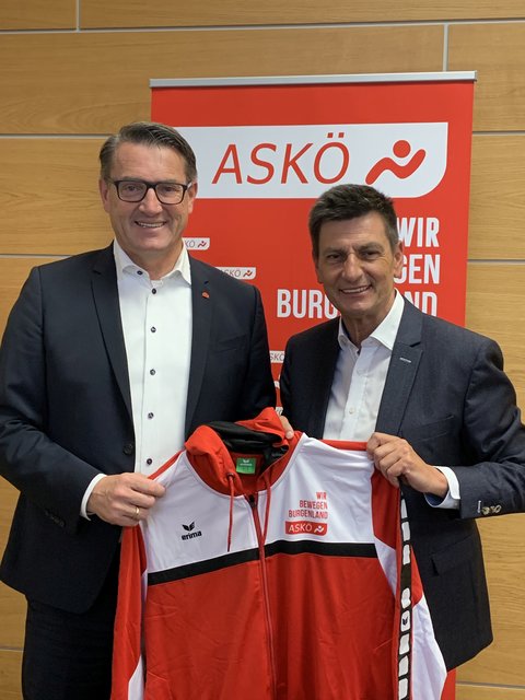 Alfred Kollar (links) hat die Nachfolge von Christian Illedits als Präsident des ASKÖ Burgenland angetreten.