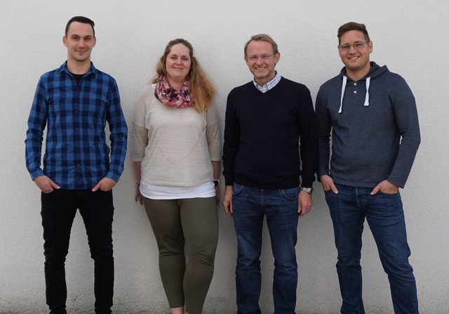 Die Gründungsmitglieder des Vereins: Nermin Cenanovic, Silvia Hebein,  Johannes Schaubensteiner und Simon Plautz (v.l.) | Foto: institut-tp