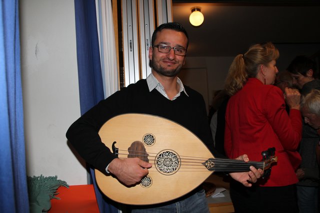 Orientalische Klänge ließ Musiker Schadi erklingen.