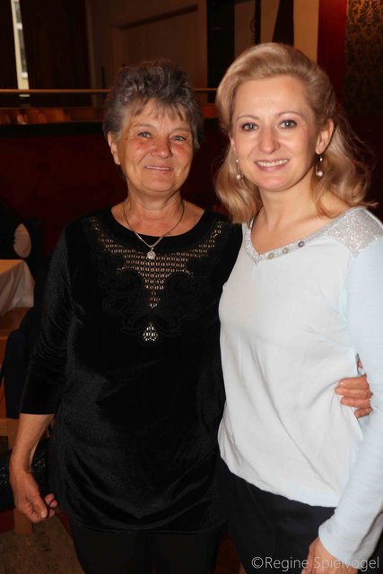 Mama Veronika ist stolz auf ihre Tochter Reneé. Sie hat das Muttertagskonzert genossen.