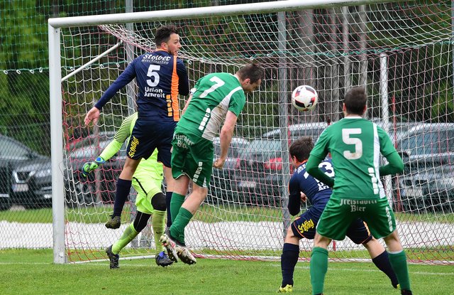 Riesenchance in der Schlussminute für Freistadt - der Ball geht knapp am Pfosten vorbei!
