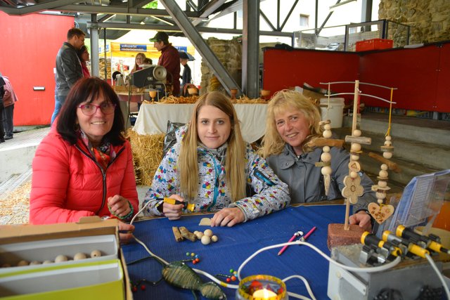 Monika Stamminger&gt; mit Kristina und Gerlinde Zeilinger.