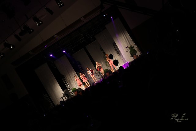 Single night aus krumbach markt, Westendorf dating den. Meine stadt singles single night aus krumbach markt in euratsfeld. Stallhofen dating kostenlos. Single night aus krumbach markt - Casual dating in sankt