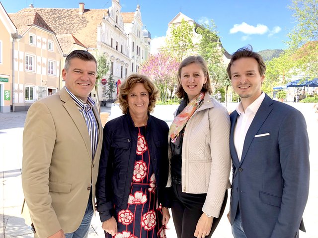 Steirische Mobilitätskonzepte sind gefragt: Franz Tieber, Christa Zengerer, Barbara Eibinger-Miedl und Johannes Wagner | Foto: WOCHE