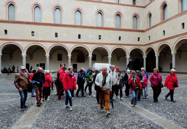 Gruppe, Castello, 20121 Milano MI, Italien