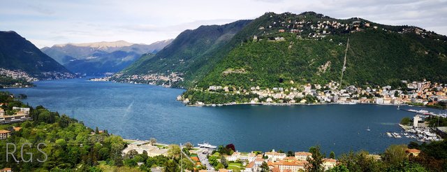 Comersee, rechts Como