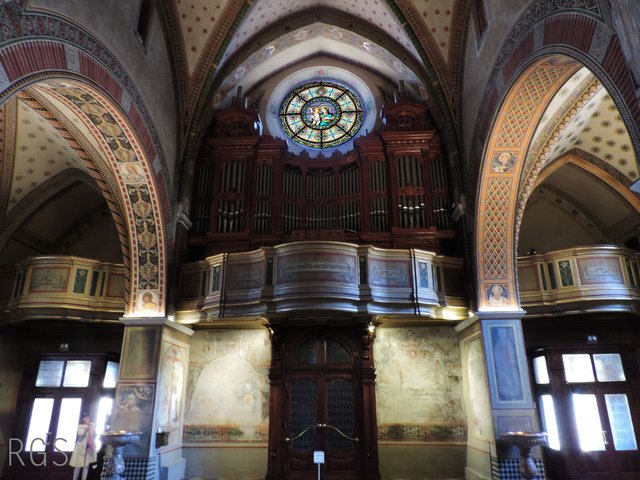 Kathedrale San Lorenzo
Via Borghetto 1, 6900 Lugano, Schweiz