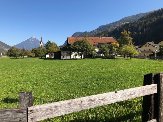 Der Schönwieser Gemeinderat gibt grünes Licht für das neue Wohnbauprojekt der Neuen Heimat Tirol auf dem Konrad-Areal.