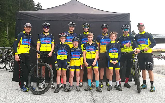 Betreuer und Jung-Athleten der Radunion. | Foto: privat