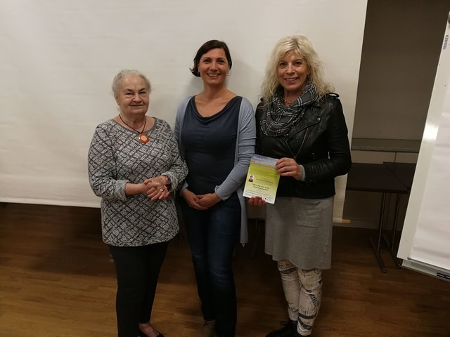 Annemarie Haring, Referentin Alexandra Sacher Santana und Ingrid Sommer (v.li.)