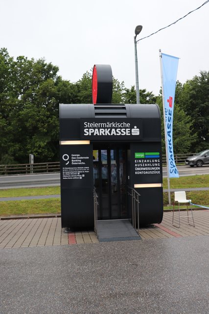 Die s-Box in Nestelbach ermöglicht wichtige Bankgeschäfte rund um die Uhr. | Foto: Edith Ertl