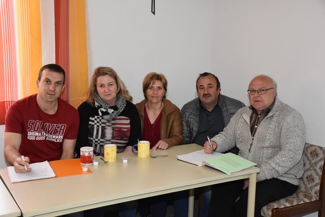 Martin Buchbberger, Ania Hofbauer, Barbara Kurzbauer, Josef Buchberger, Heinrich Haider machen sich um die Zukunft in St. Georgen/Walde Gedanken.