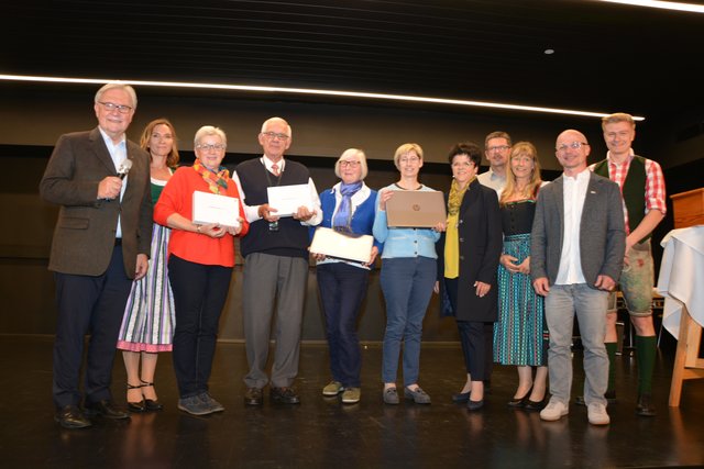 Dem Surfen steht nichts mehr im Weg: Die glücklichen Gewinner freuten sich über nigelnagelneue Laptops und Tablets.