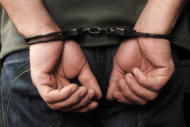 Welser landet hinter Gittern