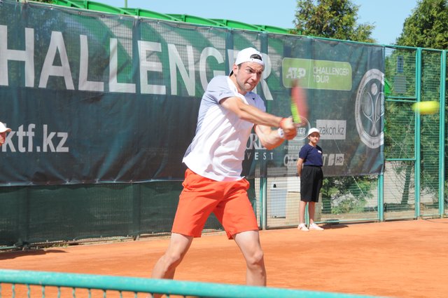 Jurij Rodionov in Aktion beim Turnier in Kasachstan