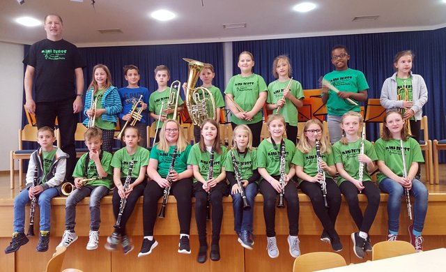 Junior-Brass der Franz Schubert-Regional-Musikschule (Ltg.: FL Josef Hofer)