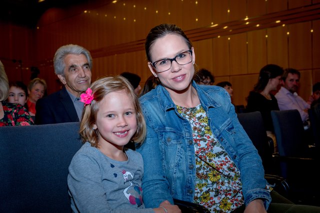 Mit Mama dabei: Lara (6) und Katharina