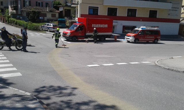 Ölspur in Bad Ischl.