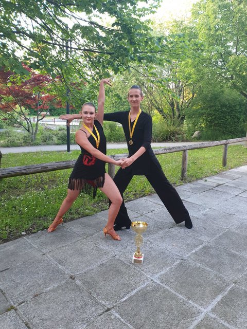 Lukas Kinzer und Nadine Hojas siegten in St. Pölten.