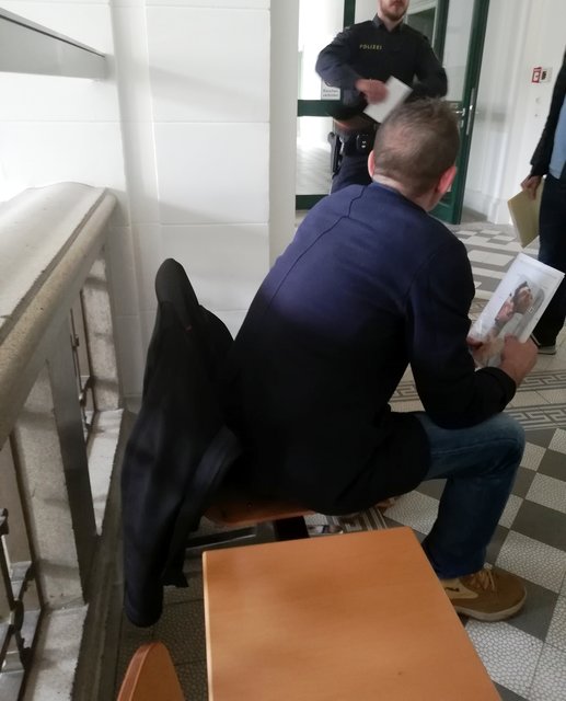 Der Angeklagte musste sich zum wiederholten Male vor Gericht verantworten.
