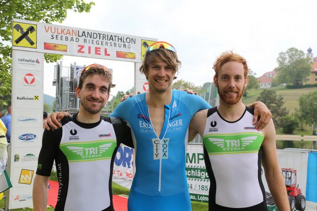 Am Stockerl der Landesmeisterschaft: Christian Haas (2.), Christoph Schlagbauer (1.) und Marcel Spandl (3.).