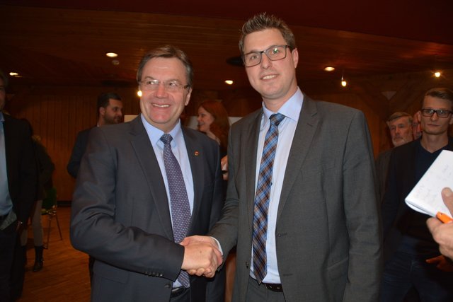 ÖVP-LH Günther Platter und der Telfer Bgm. und Gemeindeverband-Präs-Stv. Christian Härting (ÖVP-nahe Liste "Wir für Telfs") sins sich einig: Neuwahl ist jetzt dringend nötig.