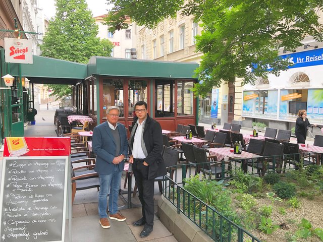 Haben Angst um Piazza-Flair: Klubobmann Georg Köckeis (l.) und Bezirksparteiobmann Udo Guggenbichler (beide FPÖ). | Foto: FPÖ